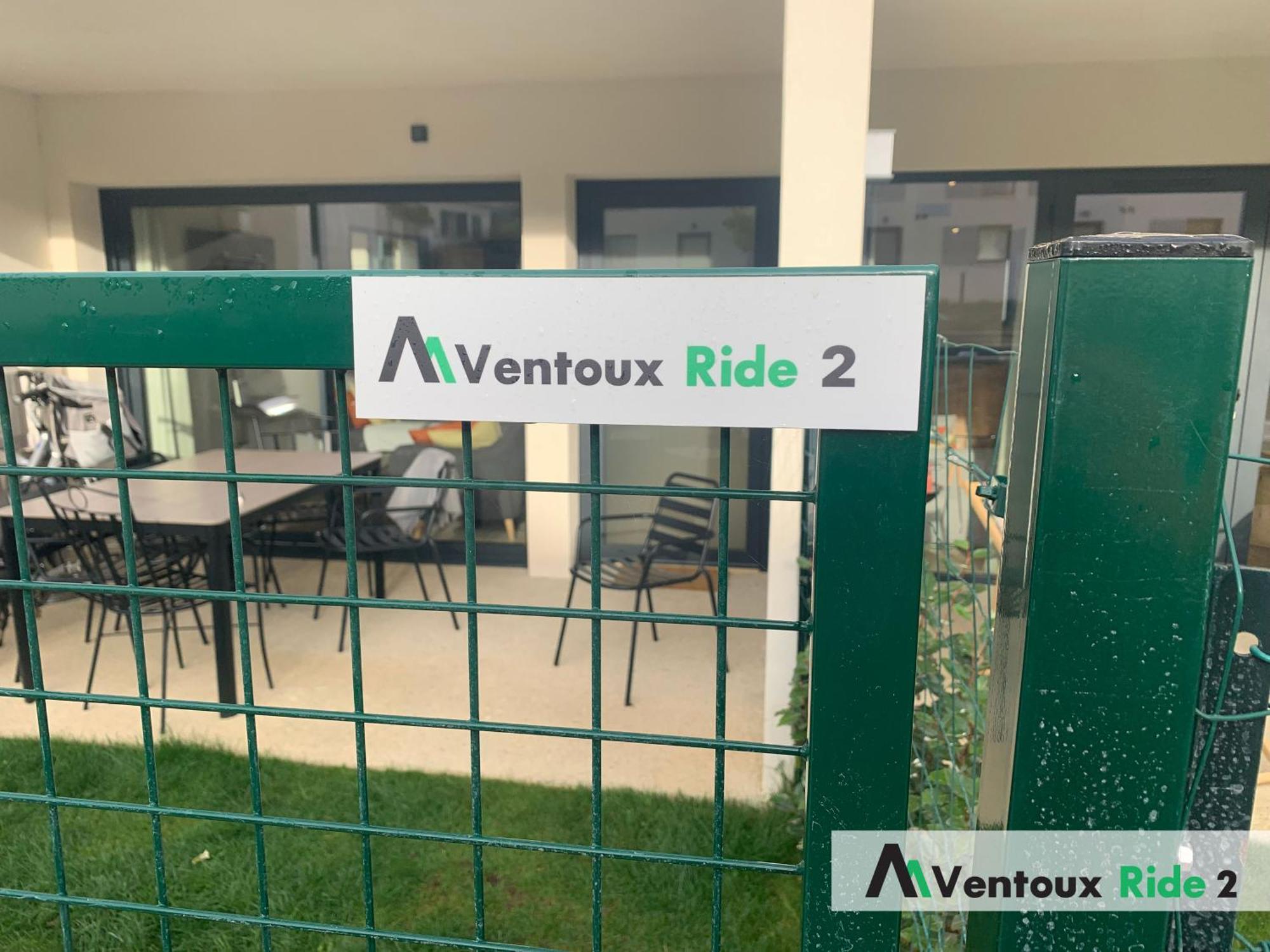 Ventoux Ride Apartment Malaucene Room photo