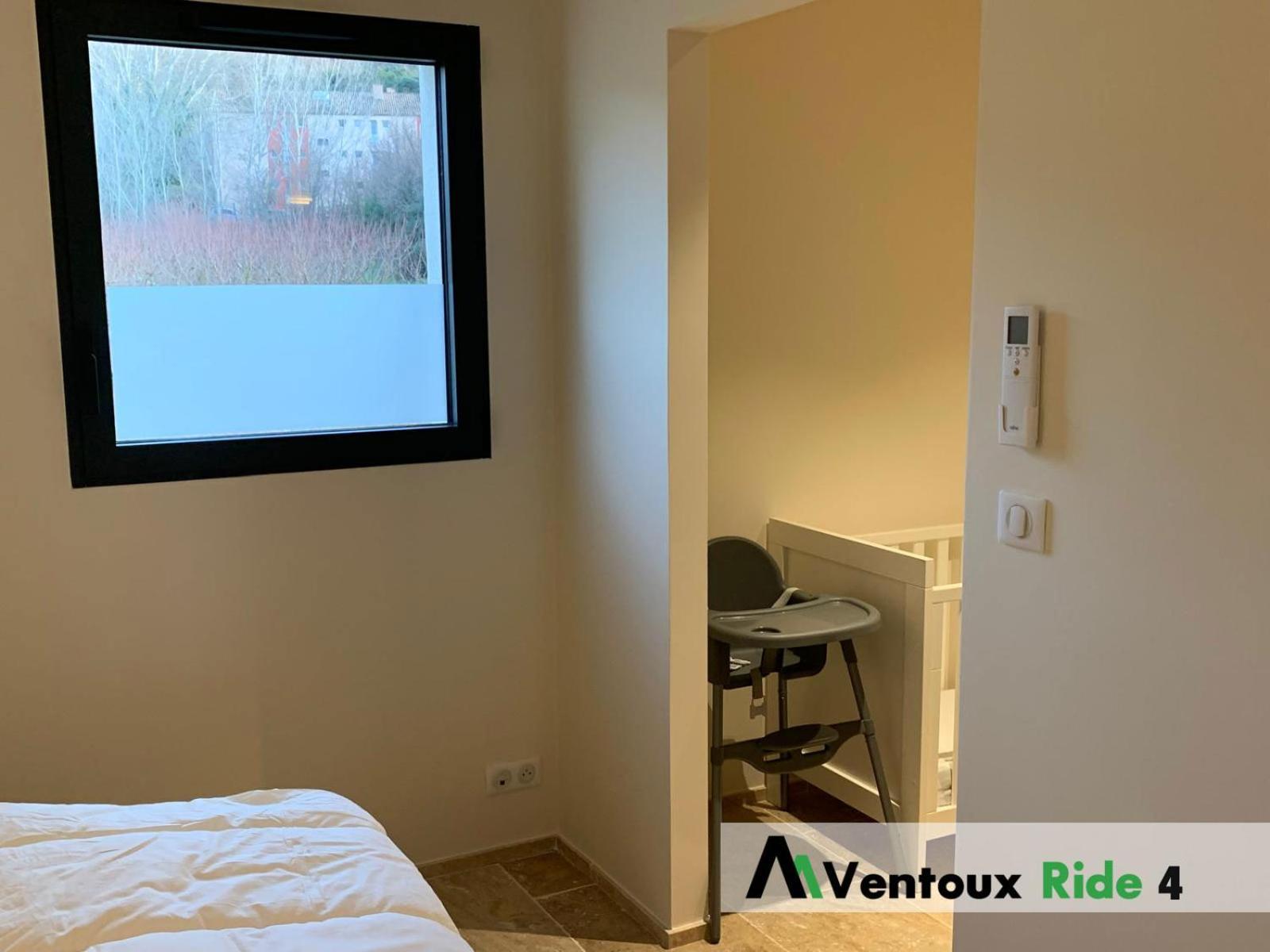 Ventoux Ride Apartment Malaucene Room photo