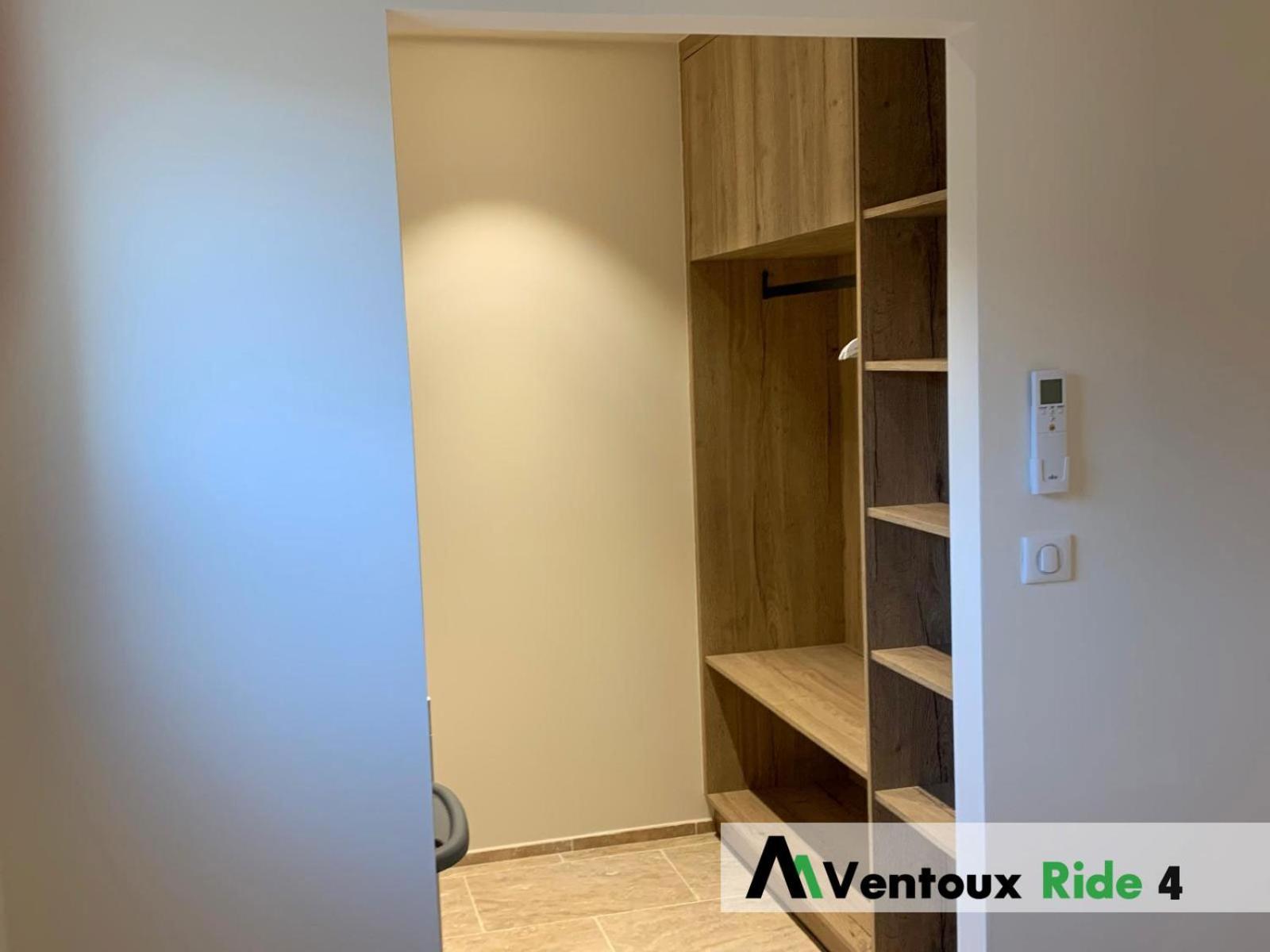 Ventoux Ride Apartment Malaucene Room photo